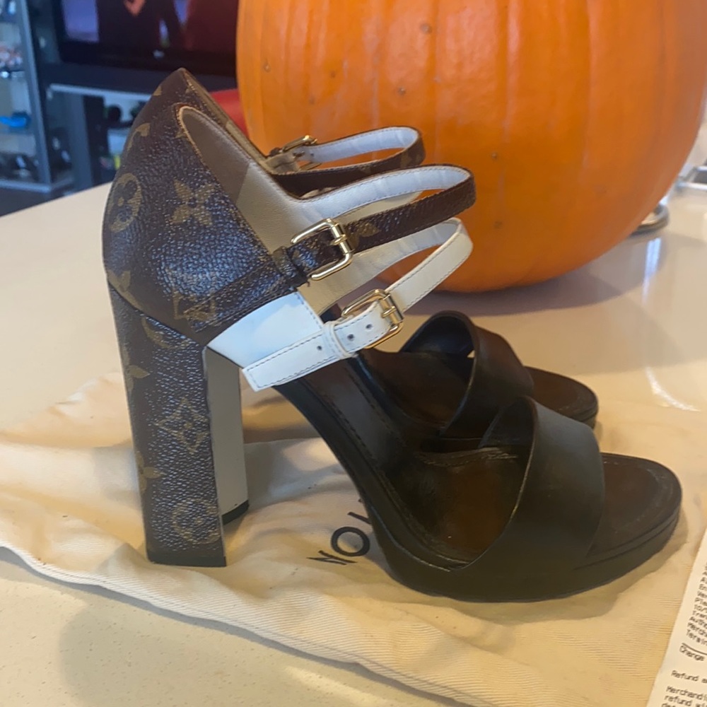 Louis Vuitton Brown and White Women's Heels